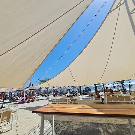 Апартаменты Sole 8 By Wave - Luxury 60mp Cu Terasa Si La Mare, Acces Direct Pe Plaja Ohiohi Beach- Mamaia Nord - Restaurant, Parcare Gratuita *