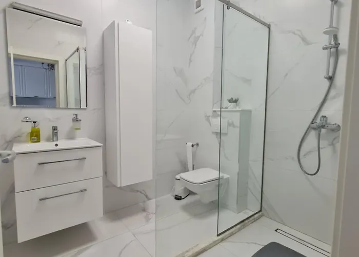 Sole 8 By Wave - Luxury 60mp Cu Terasa Si La Mare, Acces Direct Pe Plaja Ohiohi Beach- Mamaia Nord - Restaurant, Parcare Gratuita