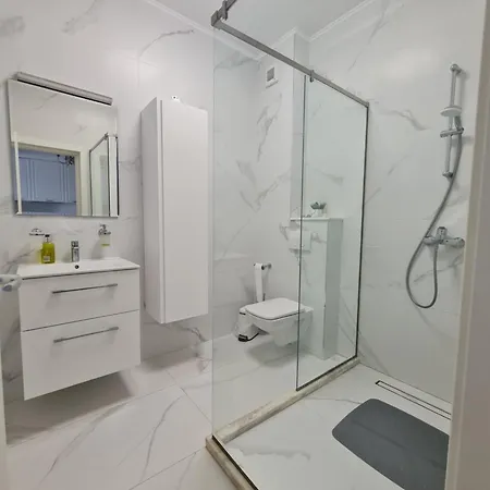 Sole 8 By Wave - Luxury 60mp Cu Terasa Si La Mare, Acces Direct Pe Plaja Ohiohi Beach- Mamaia Nord - Restaurant, Parcare Gratuita